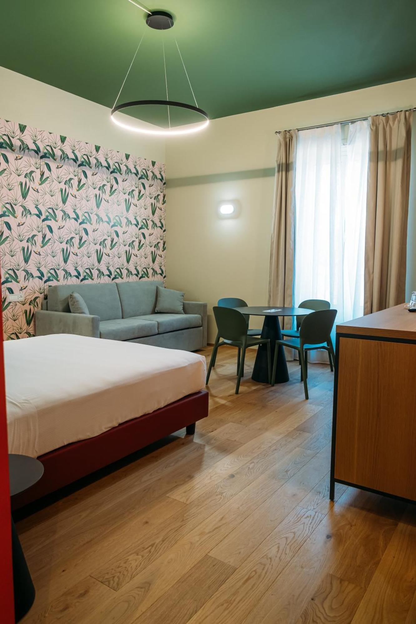 Boutique Centrale Palace Hotel Rome Exterior photo